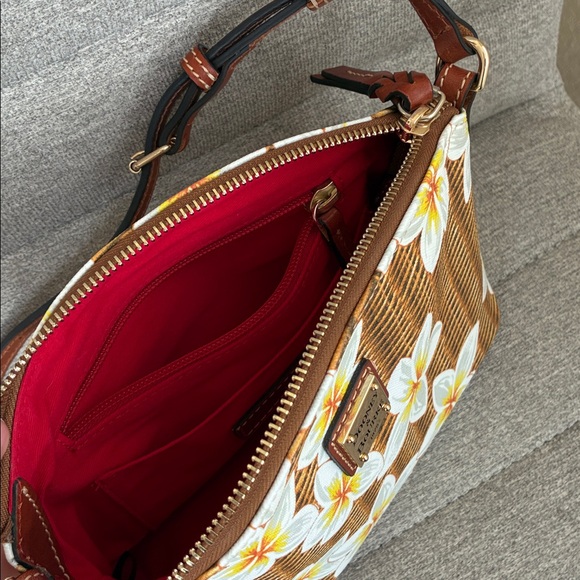 Dooney & Bourke Plumeria Floral and Wicker Pattern purse - Picture 11 of 16